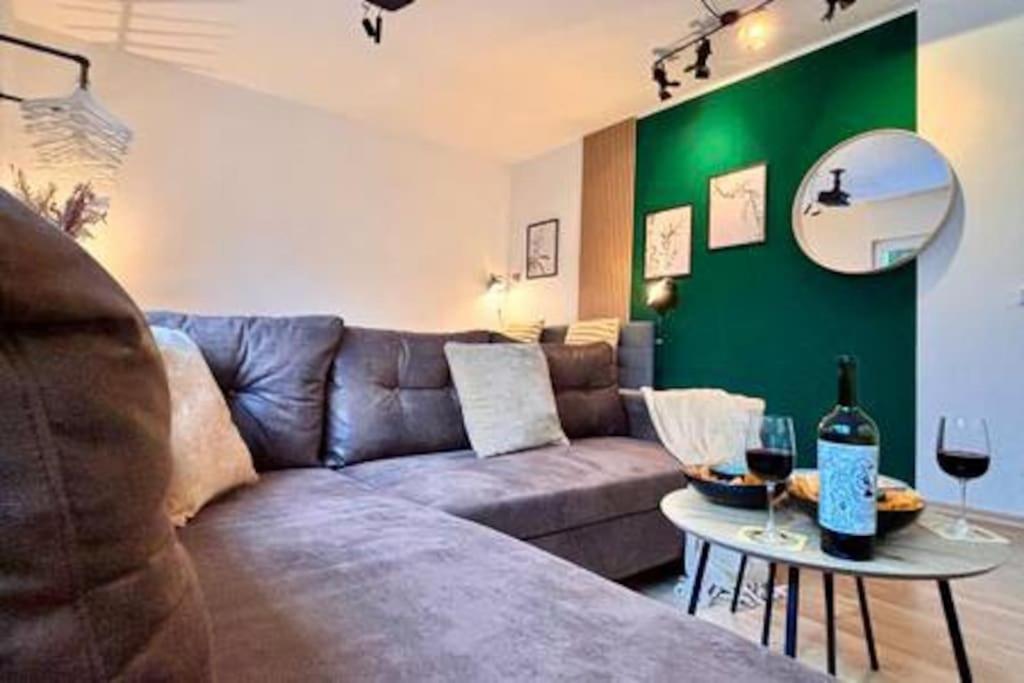 Modern & Stilvoll Mit Kino - Wii Apartment Essen Luaran gambar